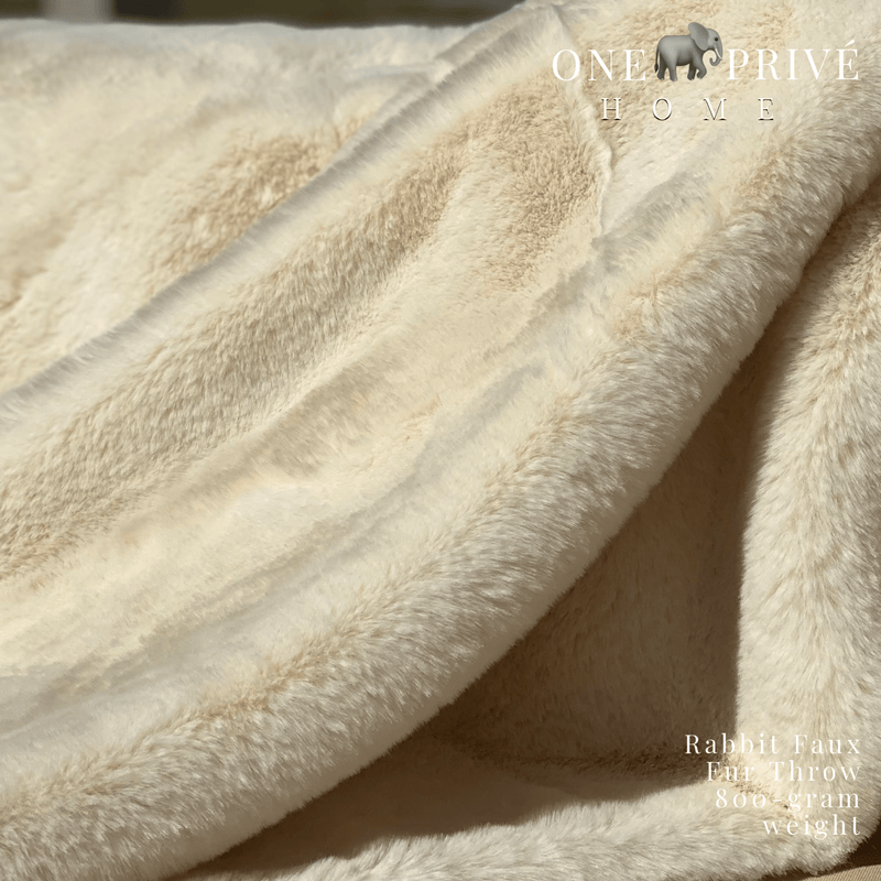 <meta name="description" content="Experience luxury with ONE Preevay's Rabbit Faux Fur Throw. Inspired by Fernando Botero, crafted from Ultra Premium Rabbit Faux Fur. 800 gsm, 50x60 inches in Casual Khaki. Hypoallergenic and elegant."> Warm Fur Faux 