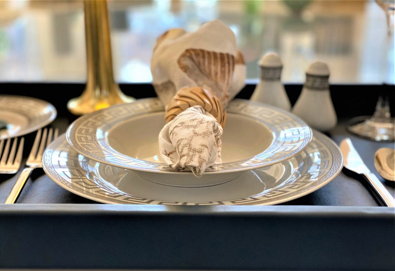 Discover the Porsche-Style Pierre Navy Leather Tray from One Preevay. Handcrafted with premium navy leather and nickel hardware, this limited edition tray exudes style and sophistication. Elevate your entertaining experience. Order now for dinner. 
