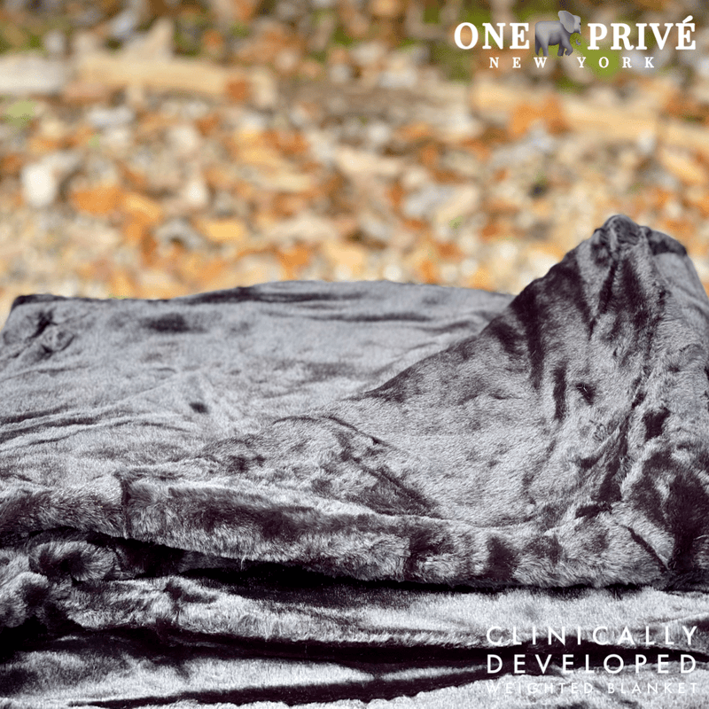 Experience luxurious relaxation with the One Preevay Luxury Home Furnishings, world's first weighted faux rabbit fur blanket, inspired by Fernando Botero. Clinically developed, 20lbs, queen size, and hypoallergenic warmth....