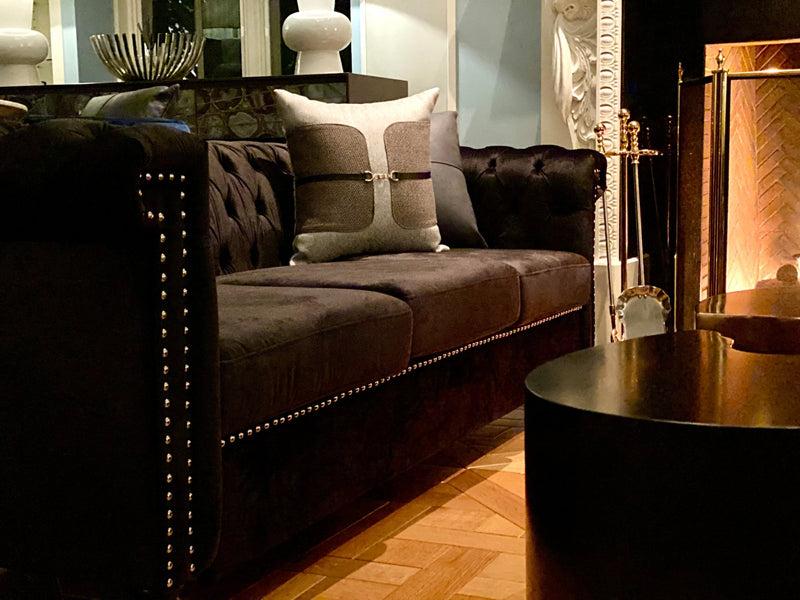 Gatsby Life Tufted Velvet Sofa | Set upon Petite Beechwood legs